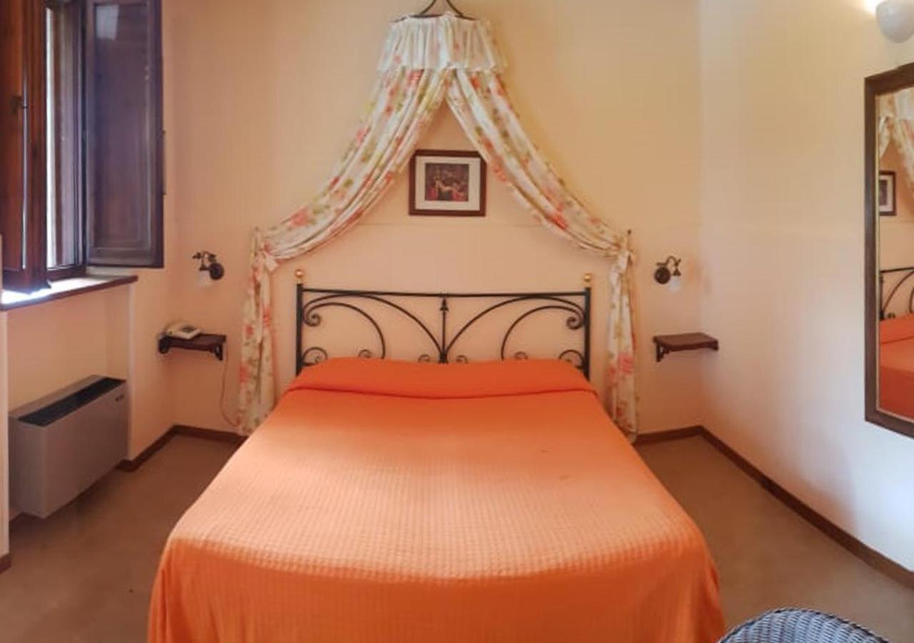 Il Colombaio Agriturismo Montegabbione Ngoại thất bức ảnh